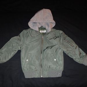 Little Kid's Bomber jacket w/hood